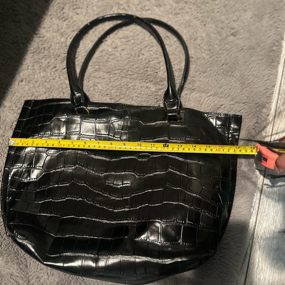 🖤NWOT” Zara “ Black Alligator Print Tote Bag - Picture 13 of 16